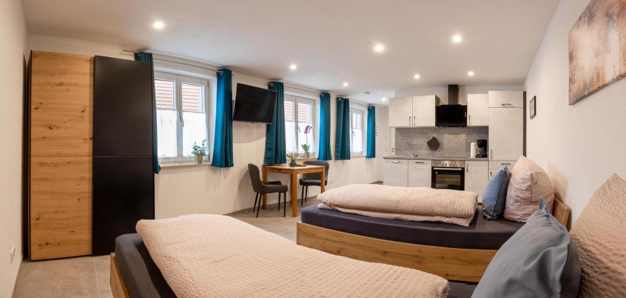 Apartment Alte Raiffeisenkasse רוטנבורג אוב דר טאובר מראה חיצוני תמונה