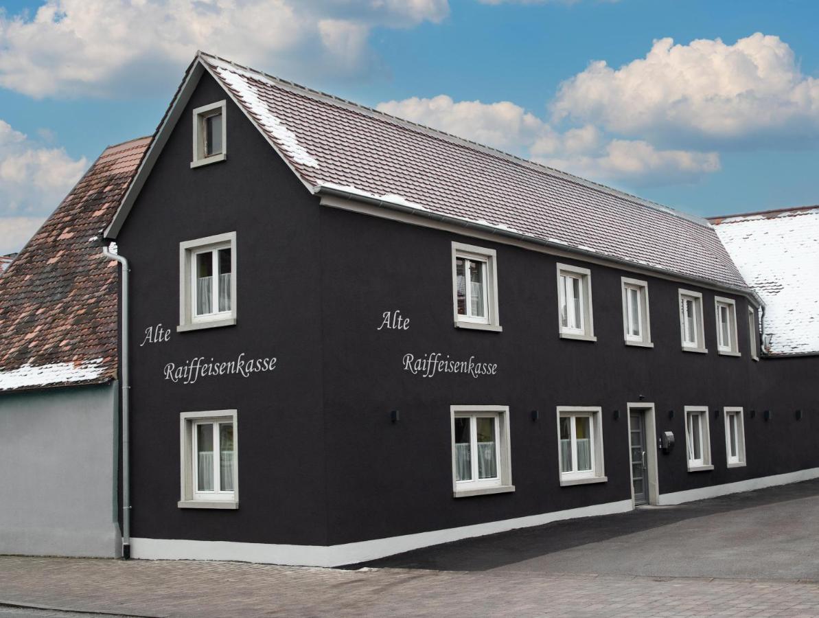 Apartment Alte Raiffeisenkasse רוטנבורג אוב דר טאובר מראה חיצוני תמונה