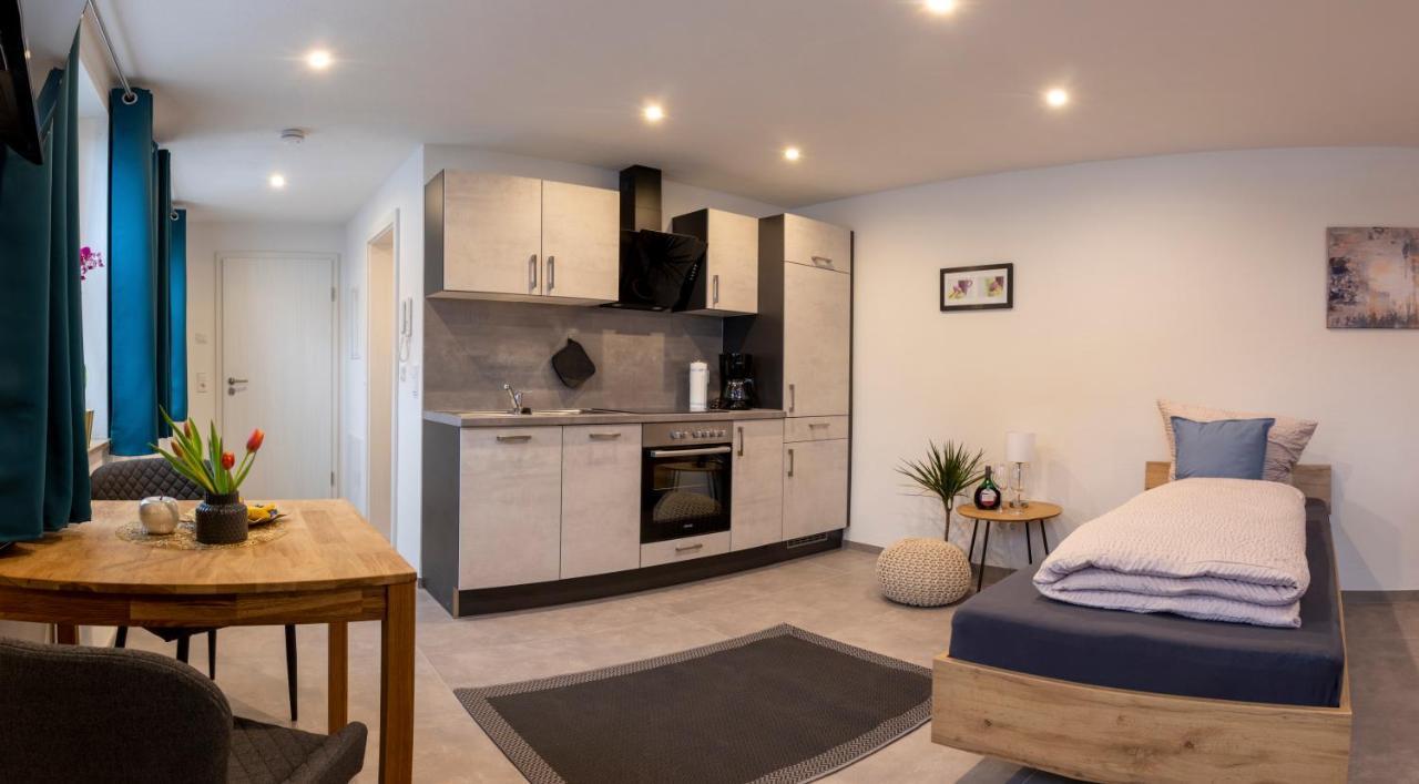 Apartment Alte Raiffeisenkasse רוטנבורג אוב דר טאובר מראה חיצוני תמונה