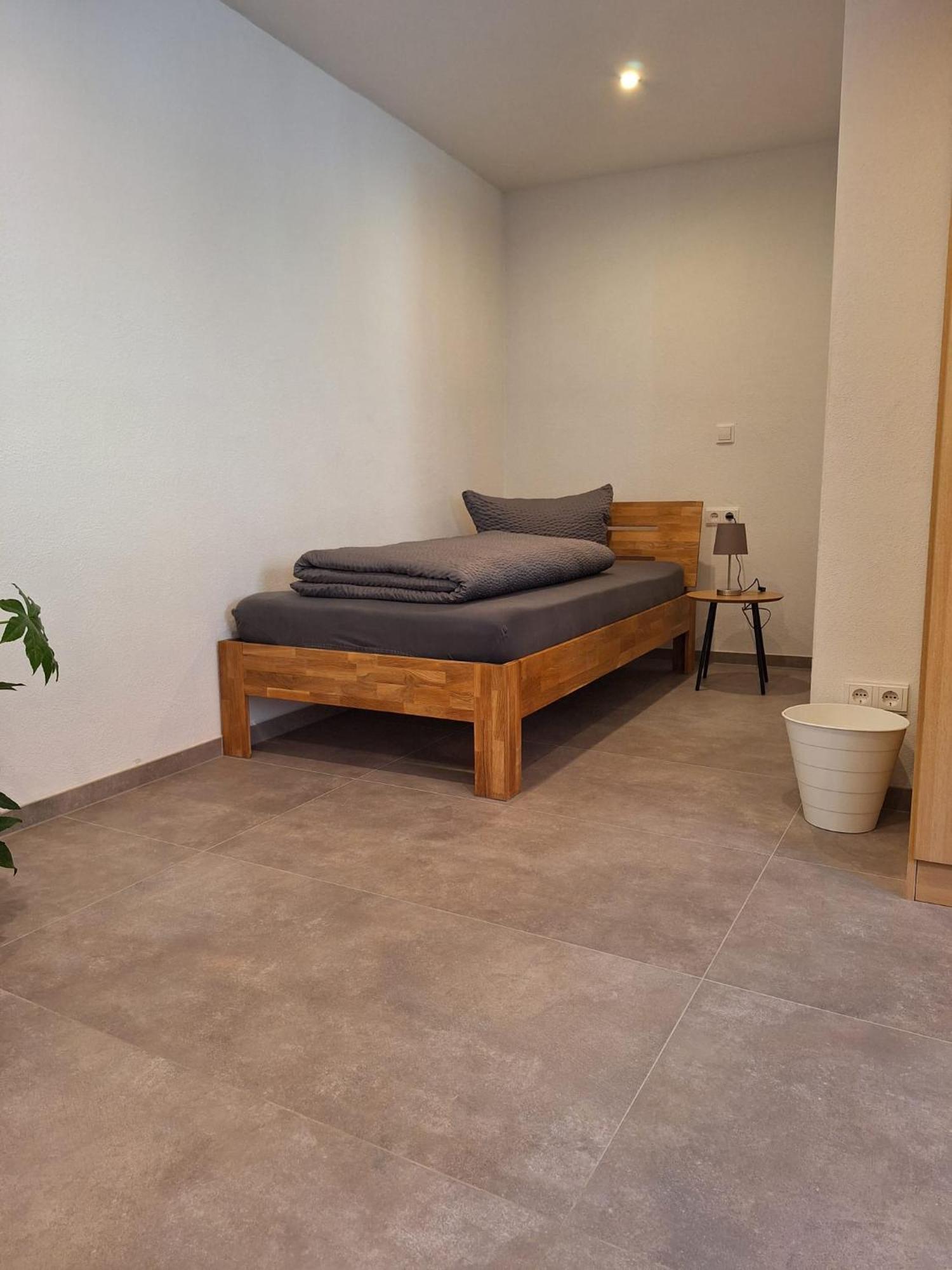 Apartment Alte Raiffeisenkasse רוטנבורג אוב דר טאובר מראה חיצוני תמונה